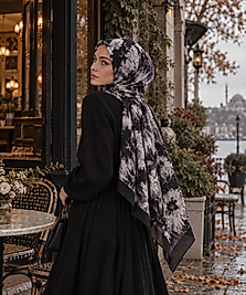 Yaz Serinliği Aqua Garden Desen Şal